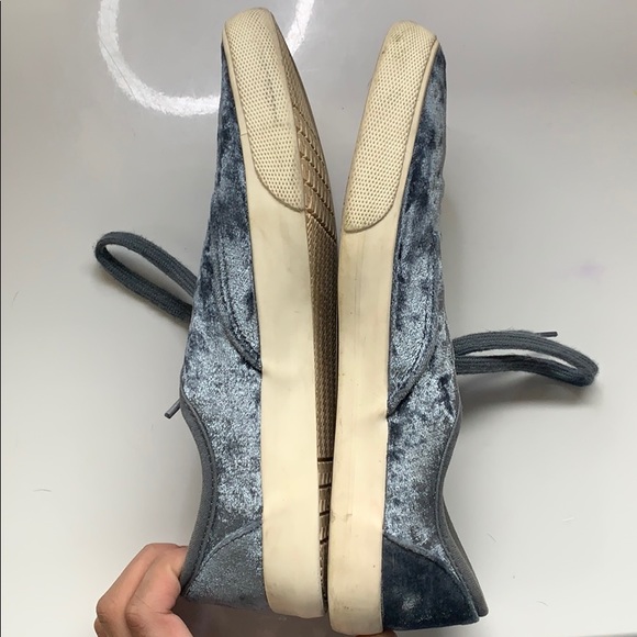 BLUE VELVET SNEAKERS - Picture 3 of 5